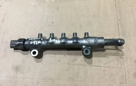 Subaru Legacy Fuel main line pipe 09N2214