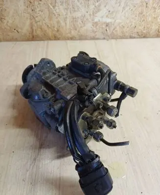 Volkswagen Golf IV Fuel injection high pressure pump 038130107D 0460404977 967235