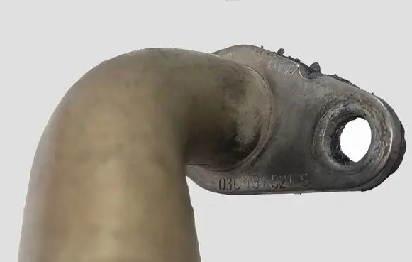 Volkswagen Jetta V EGR valve line/pipe/hose 03C131521S