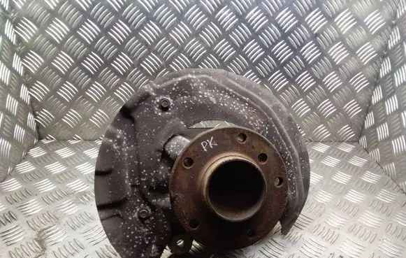 BMW 1 E81 E87 Front wheel hub 3121676444303