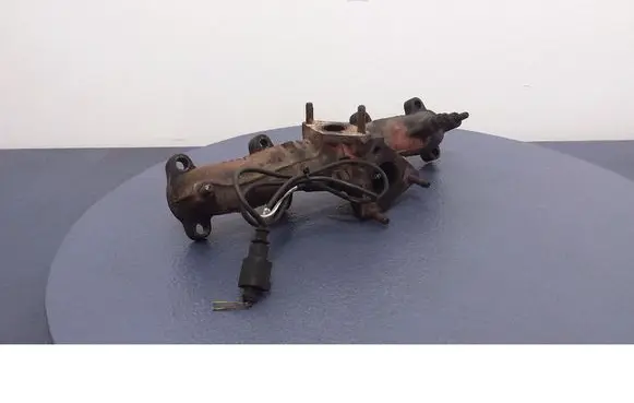 Audi A4 S4 B7 8E 8H Exhaust manifold 038253033H