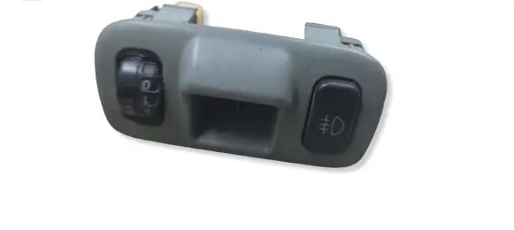 Toyota Yaris Fog light switch 