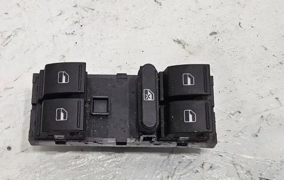 Volkswagen Golf Plus Electric window control switch 1K4959857A