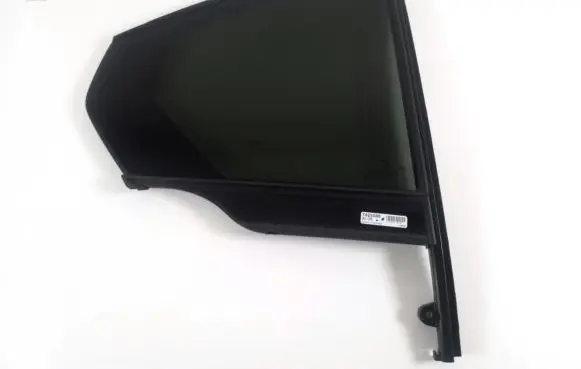BMW 3 G20 G21 Rear vent window glass 7425088