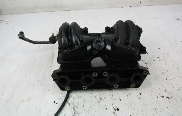 Volkswagen Polo III 6N 6N2 6NF Intake manifold 030129711BP