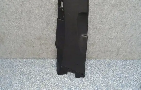 Audi Q8 (B) pillar trim (top) 4M8867239A