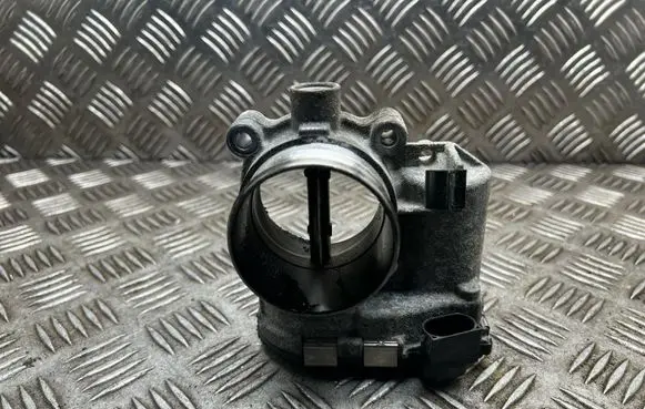 Volvo XC60 Throttle valve 31216665