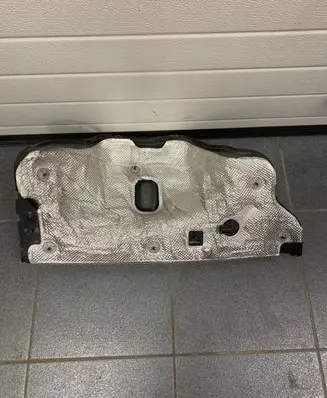 Porsche Macan (95B) Other engine bay part