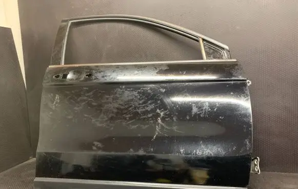Honda CR-V Front door