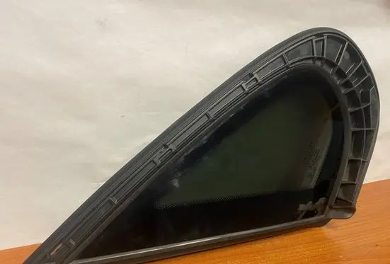 Jaguar XF X260 Rear side window 43R011604 B184