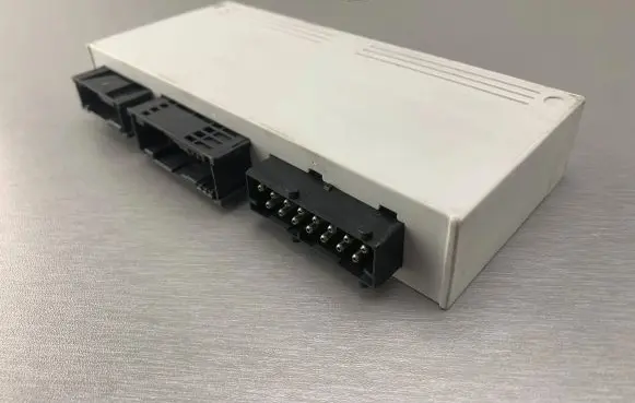 BMW 3 E46 Comfort/convenience module 6907659 61356907659