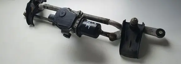 Mazda 3 II Wiper motor