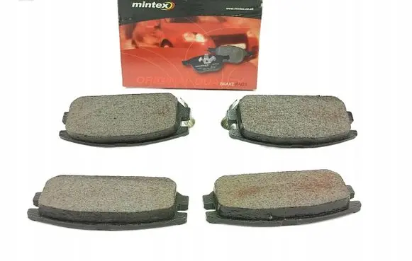 Mitsubishi Pajero Brake pads (rear) MDB1693