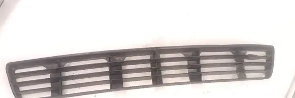 Audi A4 S4 B5 8D Front bumper lower grill 8D0807683
