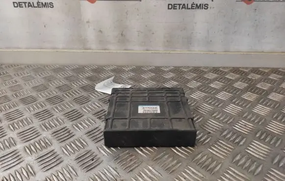 Mitsubishi Colt Engine control unit/module ECU MR578640