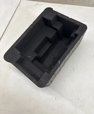 Maserati Grecale (D) pillar trim (bottom) 670176131 D516