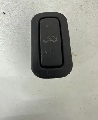 Volkswagen Touareg I Alarm switch 6Q0962109A