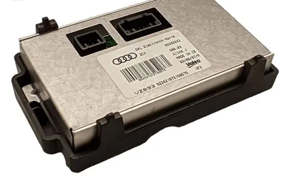 Audi A5 8T 8F Light module LCM 89392242 922421072