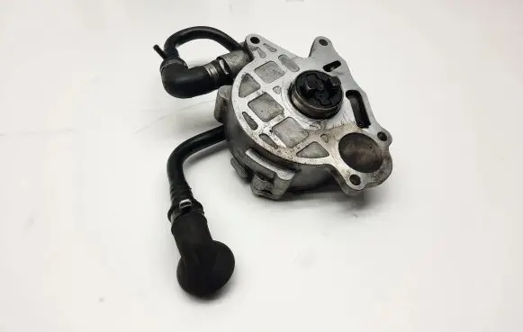 Audi Q5 SQ5 Vacuum pump 03L145100F 03L145100