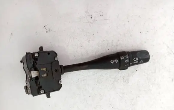 Nissan Almera N16 Indicator stalk 36852B 10D0