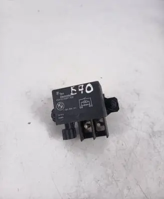 BMW X5 E70 Coolant fan relay 7661503