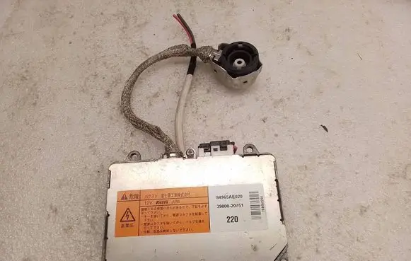 Subaru Legacy Headlight ballast module Xenon 84965AE020 3900020751