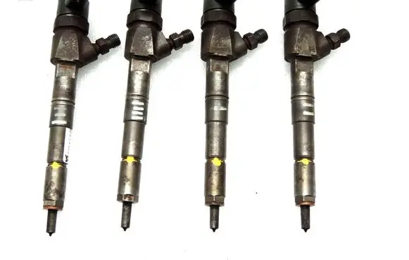Alfa Romeo Giulietta Fuel injector 445110299 71724539