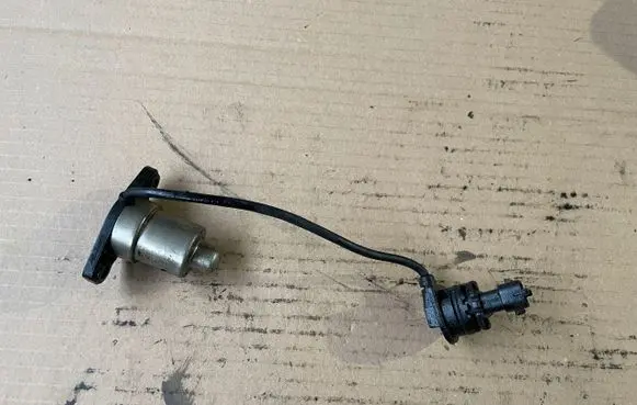 Opel Insignia A Oil level sensor 55352617