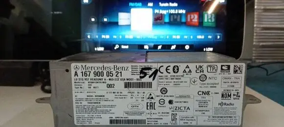 Mercedes-Benz GLE W167 Radio/CD/DVD/GPS head unit A1679000521
