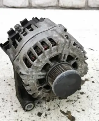 BMW 4 F36 Gran coupe Generator/alternator 8578608 2622129A 414050009