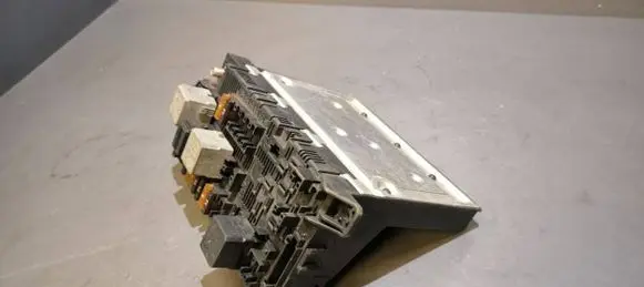 Mercedes-Benz E W211 Fuse module 2115459001