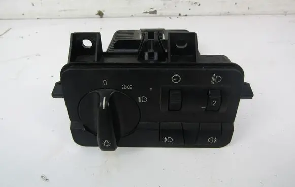 BMW X3 E83 Light switch 6936831