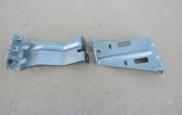 BMW X5 E70 Engine bonnet (hood) release handle 71584027158401