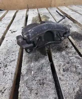 Volkswagen Tiguan Front brake caliper