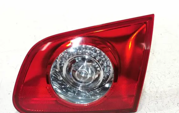Volkswagen PASSAT B6 Tailgate rear/tail lights 3C9945094