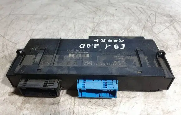 BMW 3 E90 E91 Comfort/convenience module 9176886 9889416