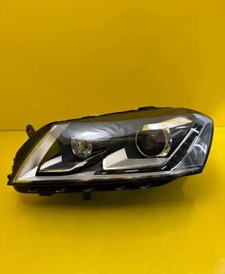 Volkswagen Tiguan Headlight/headlamp 3AB941751
