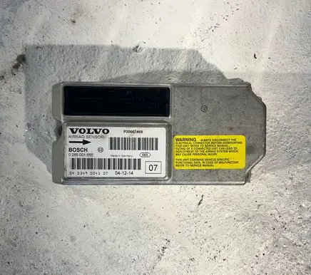 Volvo V70 Airbag control unit/module P30667469