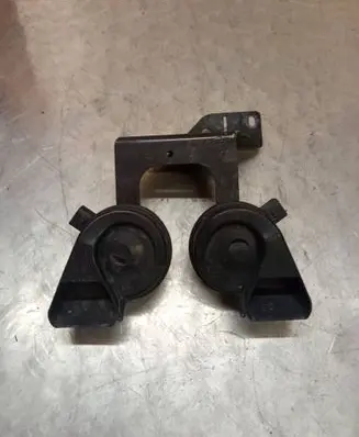 Audi A6 S6 C6 4F Horn signal 4F0951229 6033FB1548