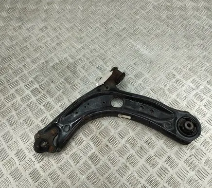 Volkswagen Golf VII Front lower control arm/wishbone 5Q0407151R