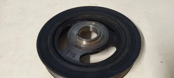 Peugeot 508 Crankshaft pulley