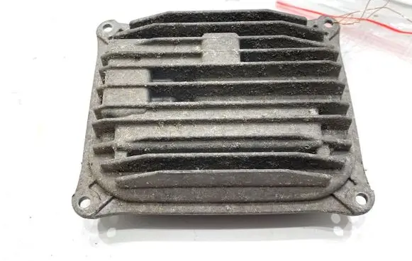 Mercedes-Benz CLS C218 X218 Voltage converter/converter module A2189004406
