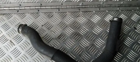 Peugeot 407 Engine coolant pipe/hose