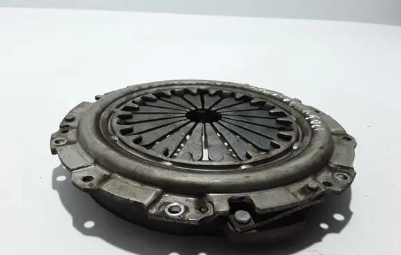 Renault Kangoo I Pressure plate 8200039257