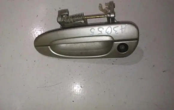 Mazda 626 Front door exterior handle