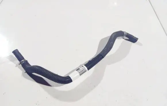 Mazda CX-5 Engine coolant pipe/hose