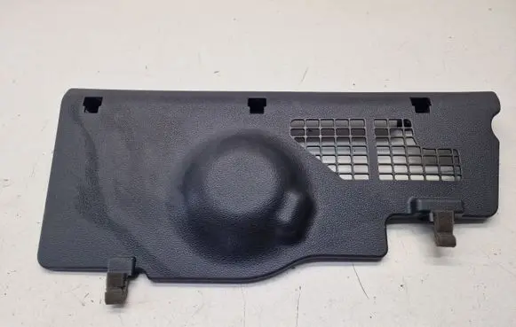 Dashboard lower bottom trim panel