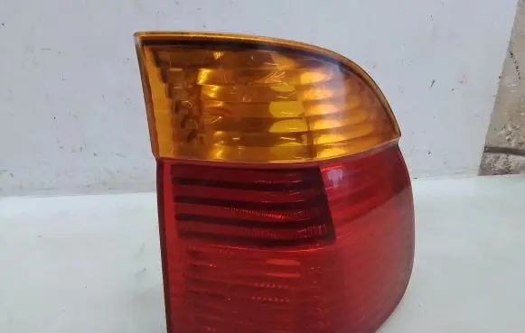 BMW 5 E39 Rear/tail lights 392648