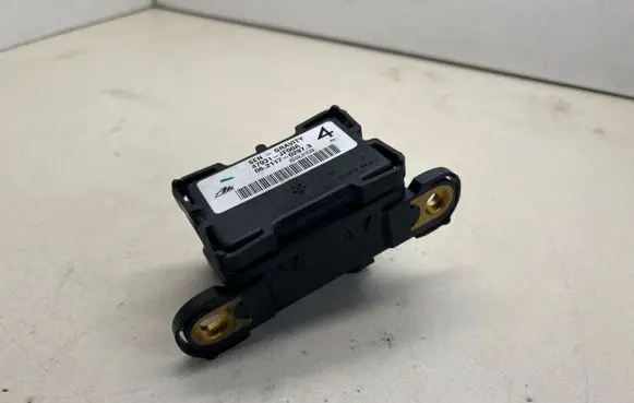 Nissan GT-R Sensor 47931JF00A 8D38L07E0B 06211702973