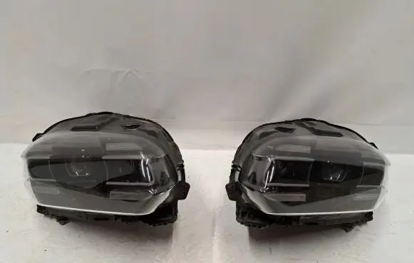 Porsche Taycan 9J1 Headlights/headlamps set 